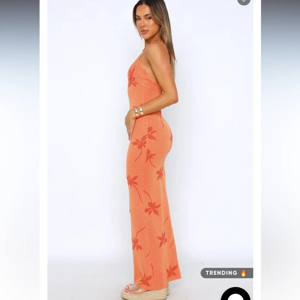 Orange Floral Knit Dress - Picture 4 of 6